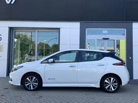 Nissan Leaf thumbnail 16