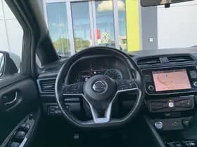 Nissan Leaf thumbnail 3