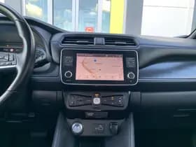 Nissan Leaf thumbnail 10