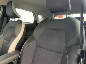 Renault Captur thumbnail 25