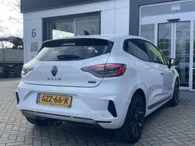 Renault Clio thumbnail 2