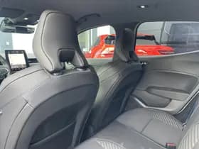 Renault Clio thumbnail 24