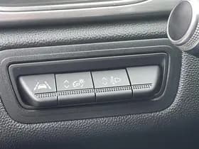 Renault Captur thumbnail 28