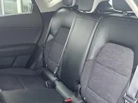 Renault Captur thumbnail 8
