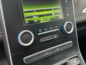 Renault Scénic thumbnail 10