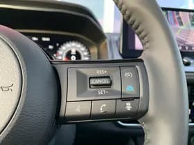 Nissan Qashqai thumbnail 22