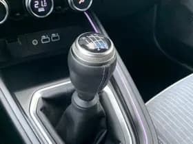 Renault Clio thumbnail 21