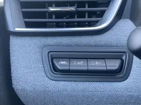 Renault Clio thumbnail 28