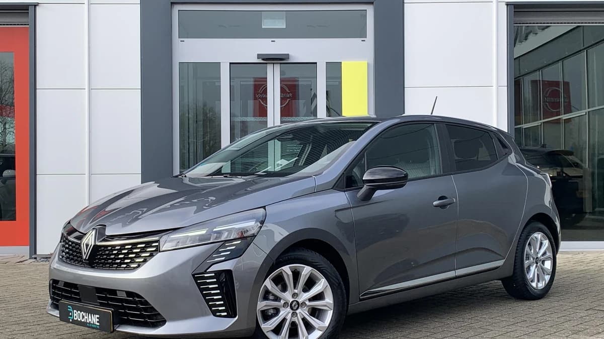 Renault Clio — foto 1
