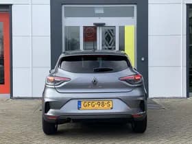 Renault Clio thumbnail 17