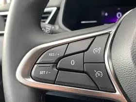 Renault Clio thumbnail 19