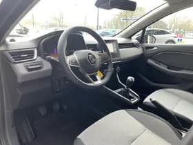 Renault Clio thumbnail 21