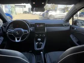 Renault Clio thumbnail 31