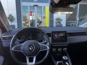 Renault Clio thumbnail 33