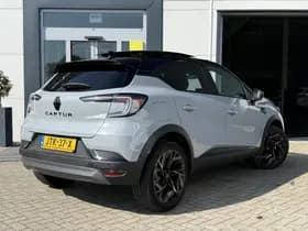 Renault Captur thumbnail 2