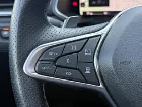 Renault Captur thumbnail 21
