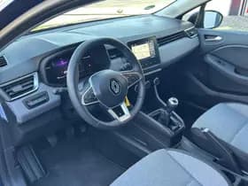 Renault Clio thumbnail 22