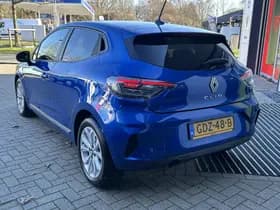 Renault Clio thumbnail 6