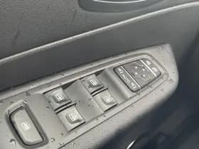 Renault Captur thumbnail 16