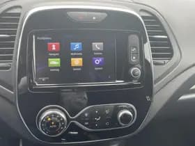 Renault Captur thumbnail 21