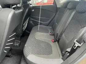 Renault Captur thumbnail 8