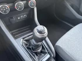 Renault Clio thumbnail 23