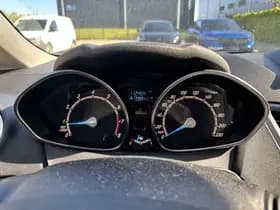 Ford Fiesta thumbnail 4