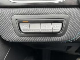 Renault Captur thumbnail 26