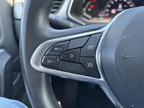 Renault Captur thumbnail 20
