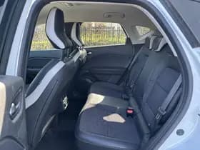 Renault Captur thumbnail 8