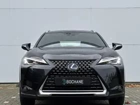 Lexus UX thumbnail 16