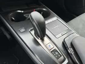 Lexus UX thumbnail 18