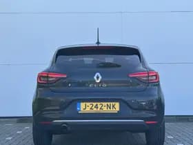 Renault Clio thumbnail 17