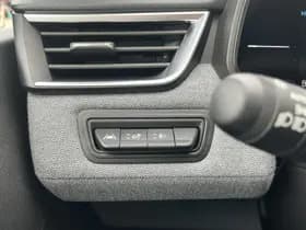 Renault Clio thumbnail 12