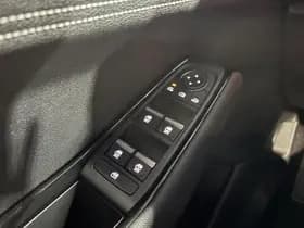 Renault Austral thumbnail 13