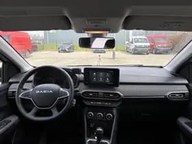 Dacia Sandero Stepway thumbnail 3