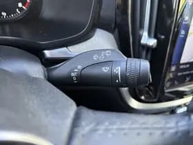 Volvo V60 thumbnail 25