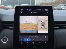 Renault Clio thumbnail 9