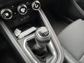Renault Clio thumbnail 26