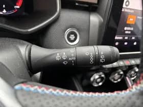 Renault Clio thumbnail 29