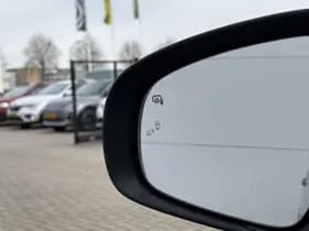 Suzuki S-Cross thumbnail 13