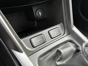 Suzuki S-Cross thumbnail 23