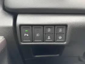 Suzuki S-Cross thumbnail 28