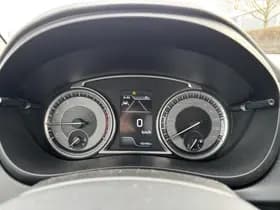 Suzuki S-Cross thumbnail 4