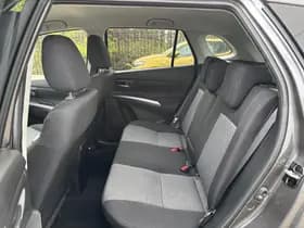 Suzuki S-Cross thumbnail 8