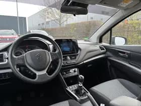 Suzuki S-Cross thumbnail 10