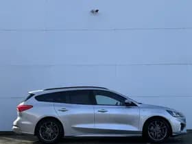 Ford Focus thumbnail 17