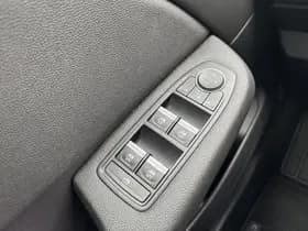 Renault Clio thumbnail 15