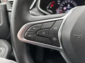 Renault Clio thumbnail 23
