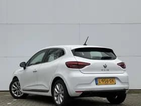 Renault Clio thumbnail 6